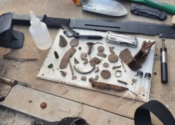 Hallan una rara moneda de Antíoco IV en la casa de un sospechoso de robo