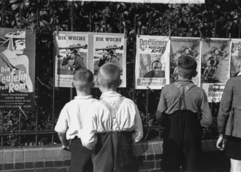 Propaganda nazi muestra la deshumanización de los judíos en el Holocausto