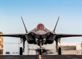 Finaliza el programa piloto para técnicos de mantenimiento del F-35