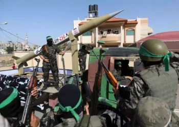 Grupos terroristas colocan lanzacohetes cerca de las escuelas de Gaza