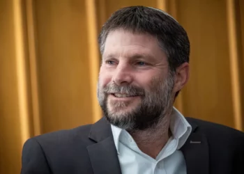 Smotrich redobla la apuesta por modificar la Ley del Retorno