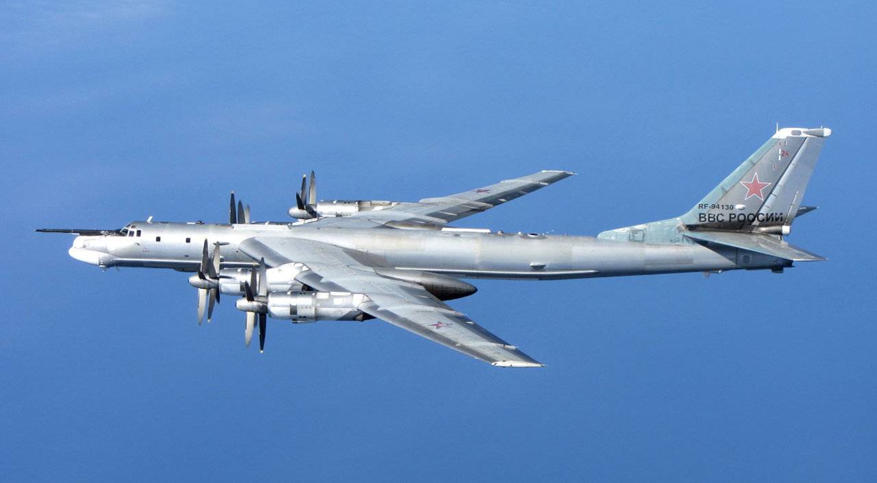 Imágenes de satélite confirman que Rusia perdió un bombardero Tu-95