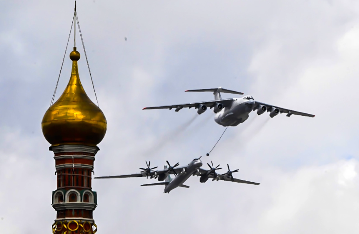 Rusia aleja sus bombarderos de la base aérea de Engels tras un nuevo ataque ucraniano con drones