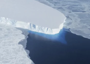 Los científicos descubren una nueva razón del deshielo de los glaciares antárticos