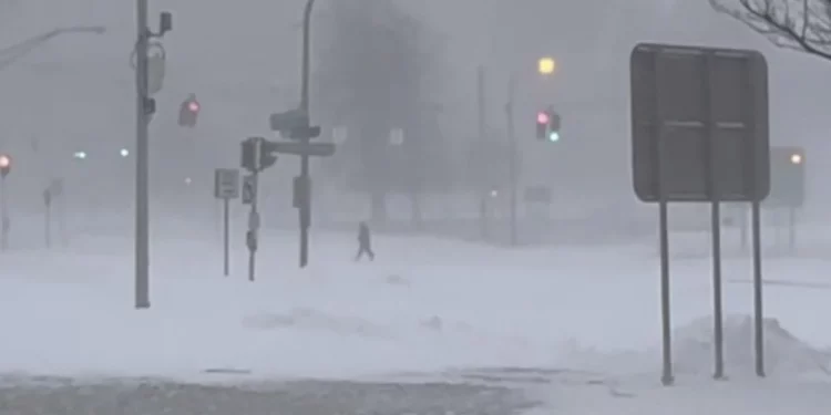 Tormenta invernal deja al menos 50 muertos en Estados Unidos