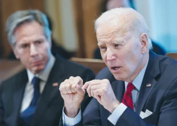 La administración Biden comete errores y reescribe la historia de Oriente Medio