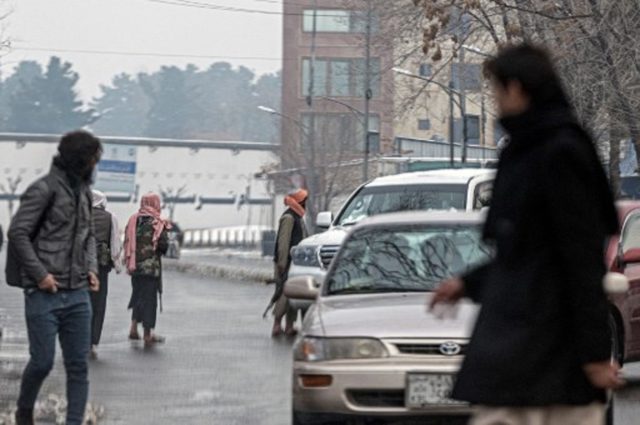 Atentado suicida en Kabul deja al menos 5 muertos y decenas de heridos