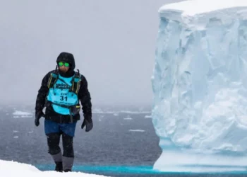 Tras la Antártida, un ultramaratonista israelí se entrena para Chile