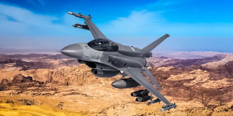 El Block 70 F-16 Fighting Falcon parece