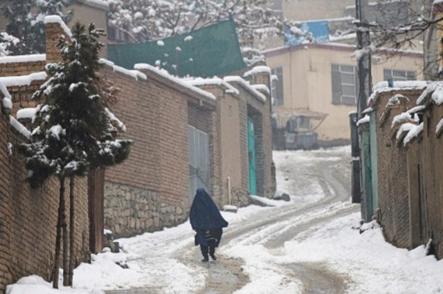 Atentado suicida en Kabul deja al menos 5 muertos y decenas de heridos