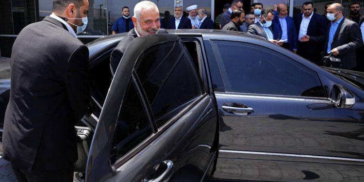 Aumenta la indignación por las largas estancias de los líderes de Hamás en el extranjero