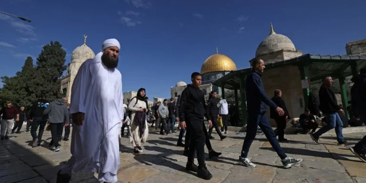 Tensa calma en Jerusalén y la frontera con Gaza tras una noche de lanzamiento de cohetes