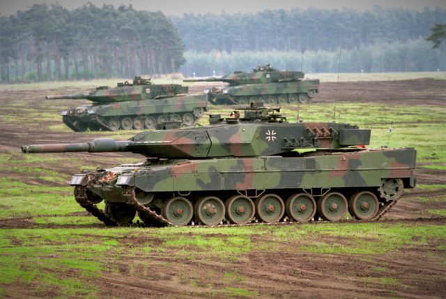 Polonia enviará tanques Leopard a Ucrania