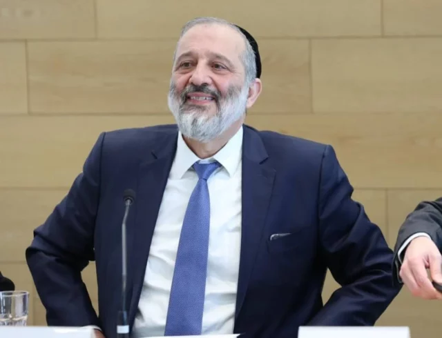 Más de 120 nuevos medicamentos se incluirán en la cesta sanitaria de Israel para 2023