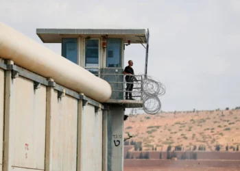 Terroristas presos en Israel planean huelga de hambre masiva