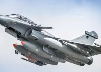 Nueva munición bajo las alas del Rafale F4.1 francés: el AASM 1000