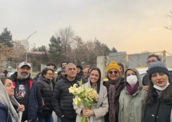 Irán libera a una destacada actriz encarcelada por apoyar las protestas