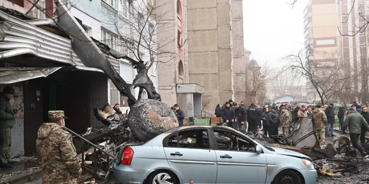 Muere el ministro del Interior de Ucrania al estrellarse el helicóptero en el que viajaba en Kiev