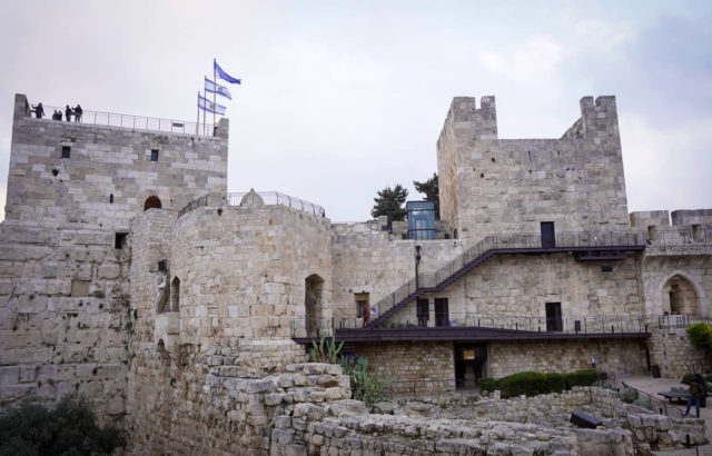 Añaden ascensores al Museo de la Torre de David para mayor accesibilidad