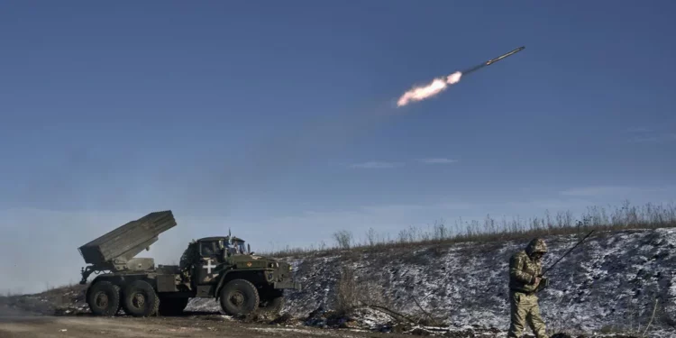 Rusia afirma haber tomado la ciudad ucraniana de Soledar tras un sangriento combate