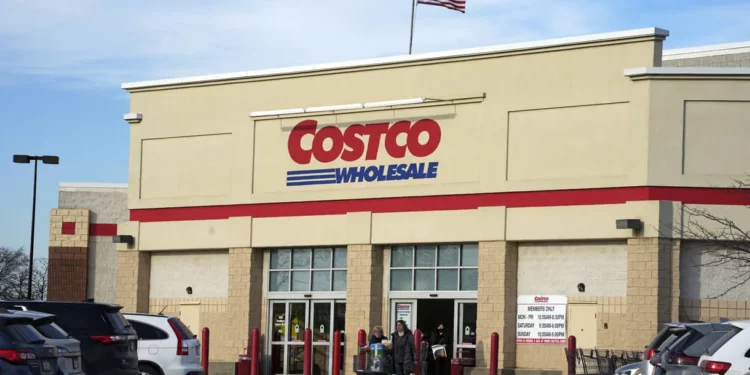 Israel invita a Costco a introducirse en el mercado alimentario local