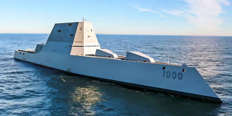 Lockheed Martin integrará misiles hipersónicos en los destructores Zumwalt