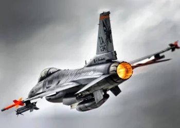 Sistemas de defensa antiaérea de EE.UU. interceptan bombarderos rusos sobre Alaska