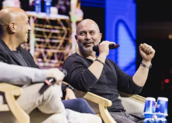 El actor y guionista Lior Raz elogia el potencial de la televisión y el cine en Israel