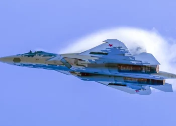 Sukhoi integra nueva tecnología de vuelo en los Su-35 y Su-57