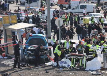 Muere un niño de 8 años gravemente herido en un ataque de embestida en Jerusalén, un día después que su hermano menor