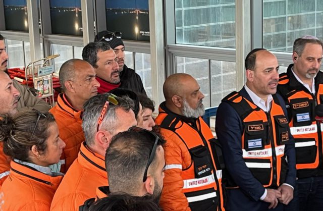 United Hatzalah de Israel parte hacia Turquía para proporcionar ayuda tras el terremoto