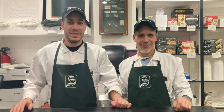 Una tienda de aperitivos judíos de East Williamsburg ofrece a sus clientes “un sabor a nostalgia”