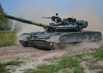 Ucrania destruye un tanque T-80BV ruso en Luhansk: Video