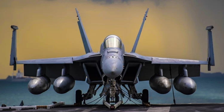 F/A-18 Block III Super Hornet: El caza letal de la Marina de EE. UU.