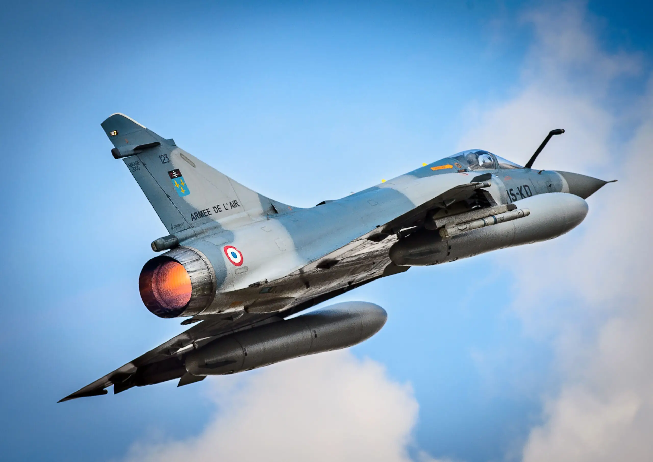 Ucrania recibirá 40 aviones de combate Mirage 2000