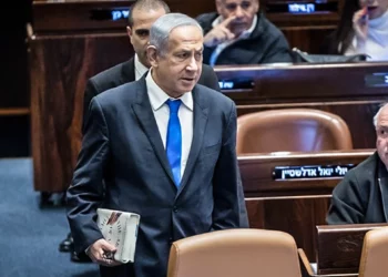 Netanyahu aplaza la reforma judicial hasta el verano