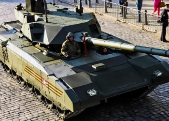 El “supertanque” T-14 Armata se dirige a Ucrania: ¿Realidad o rumor?