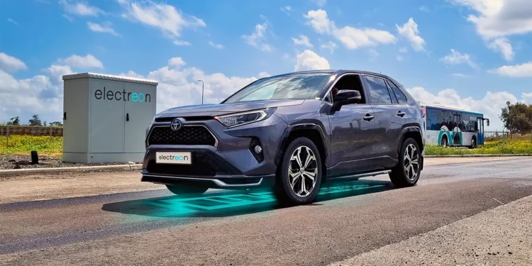 Tecnología israelí de carga inalámbrica en autos eléctricos de Toyota