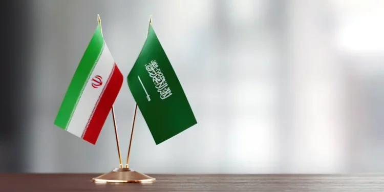 Ministros de Exteriores de Arabia Saudí e Irán acuerdan reunirse para la reapertura de embajadas