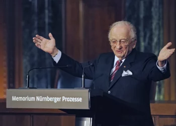 Último fiscal de Núremberg, Ben Ferencz, fallece a los 103 años