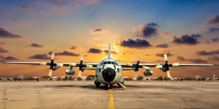 Conflicto en Sudán daña Hércules C-130 y 26 aviones más en aeropuerto de Jartum