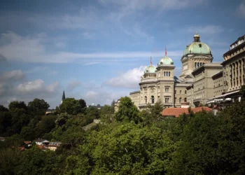 Suiza crea monumento en honor a las víctimas del Holocausto