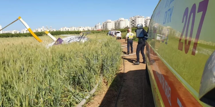 Muere un hombre al estrellarse un helicóptero civil cerca de Netanya