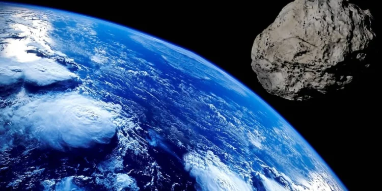 Un pequeño asteroide se acerca a la Tierra