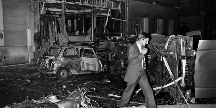 Canadiense condenado a perpetua por ataque a sinagoga en 1980