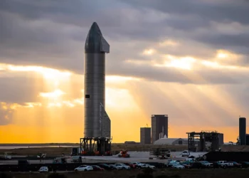 SpaceX pospone el primer vuelo de prueba del cohete Starship por problemas técnicos