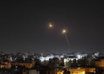 44 cohetes lanzados desde Gaza a Israel durante la noche