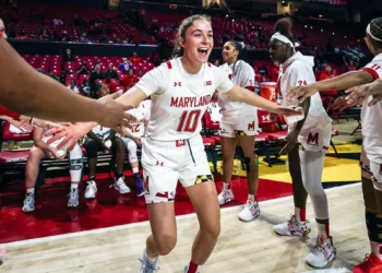 Abby Meyers, estrella judía del baloncesto, seleccionada en la WNBA