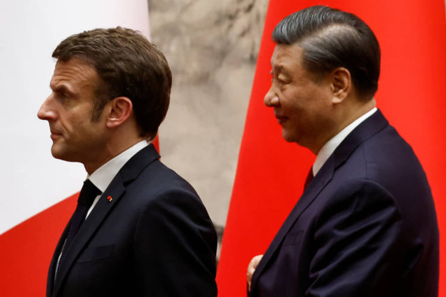 Trump acusa a Macron de complacer a China