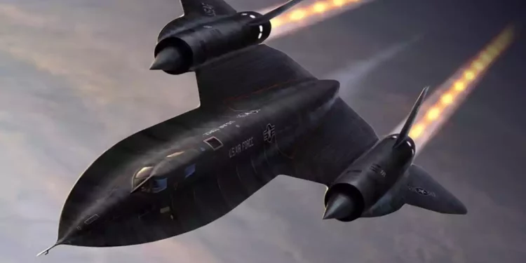 El SR-71 Blackbird establece récords de velocidad en su último vuelo